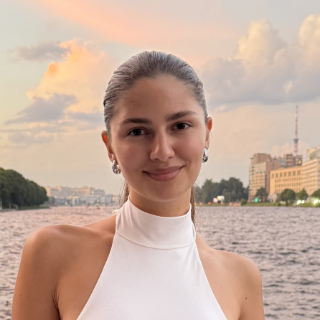 Елена Чернуцкая
