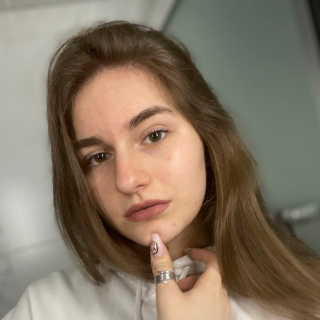Ксения Попова