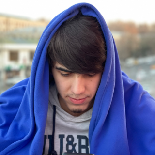 Амир Низамов