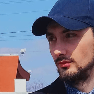 Олег Цуканов