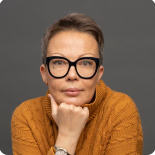 Назира Опарина