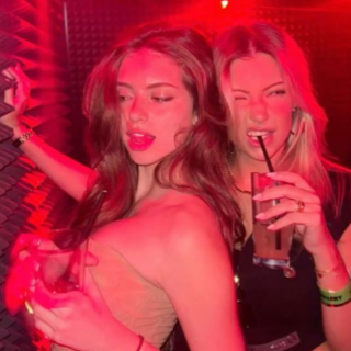 Her Nexyt Trip Agency