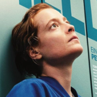 Na Linha da Frente Filme Completo em PT