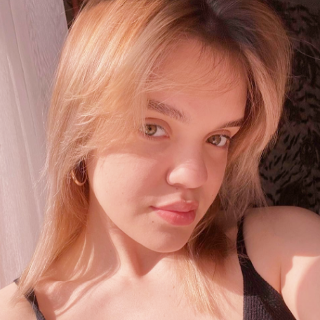 Оля 