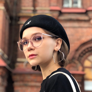 Алина Фарбей