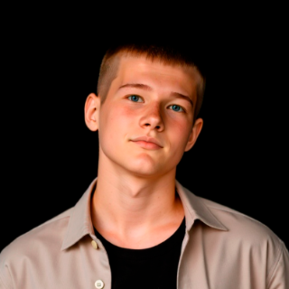 Егор Семенов