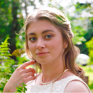 Елена Яркова